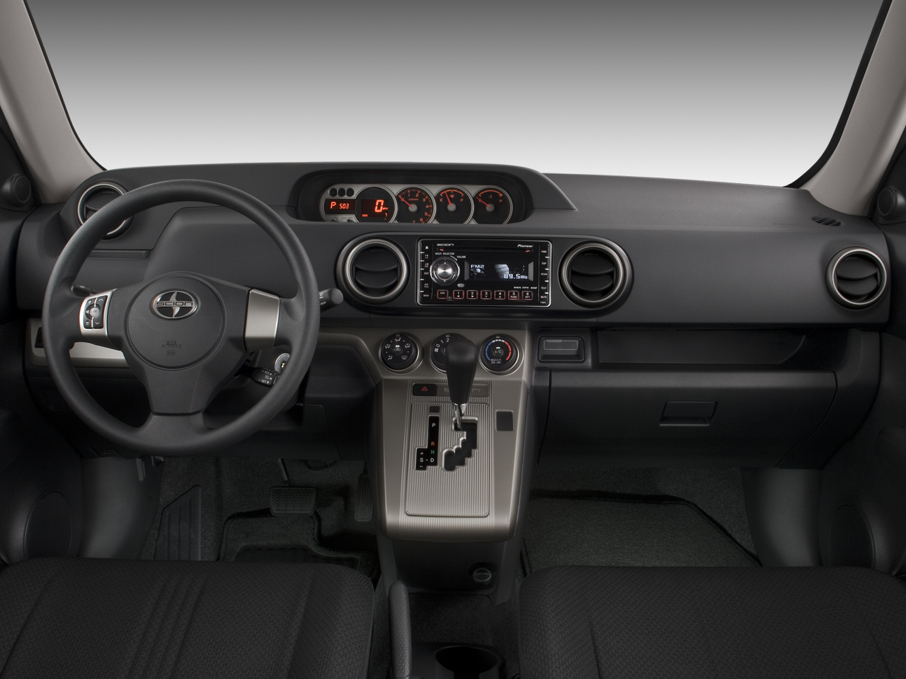 Scion xB II Restyling 2010 - 2015 Compact MPV #1