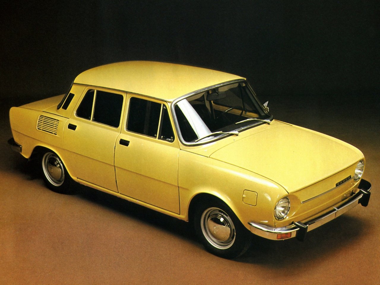 Skoda 100 Series I 1969 - 1984 Sedan #8