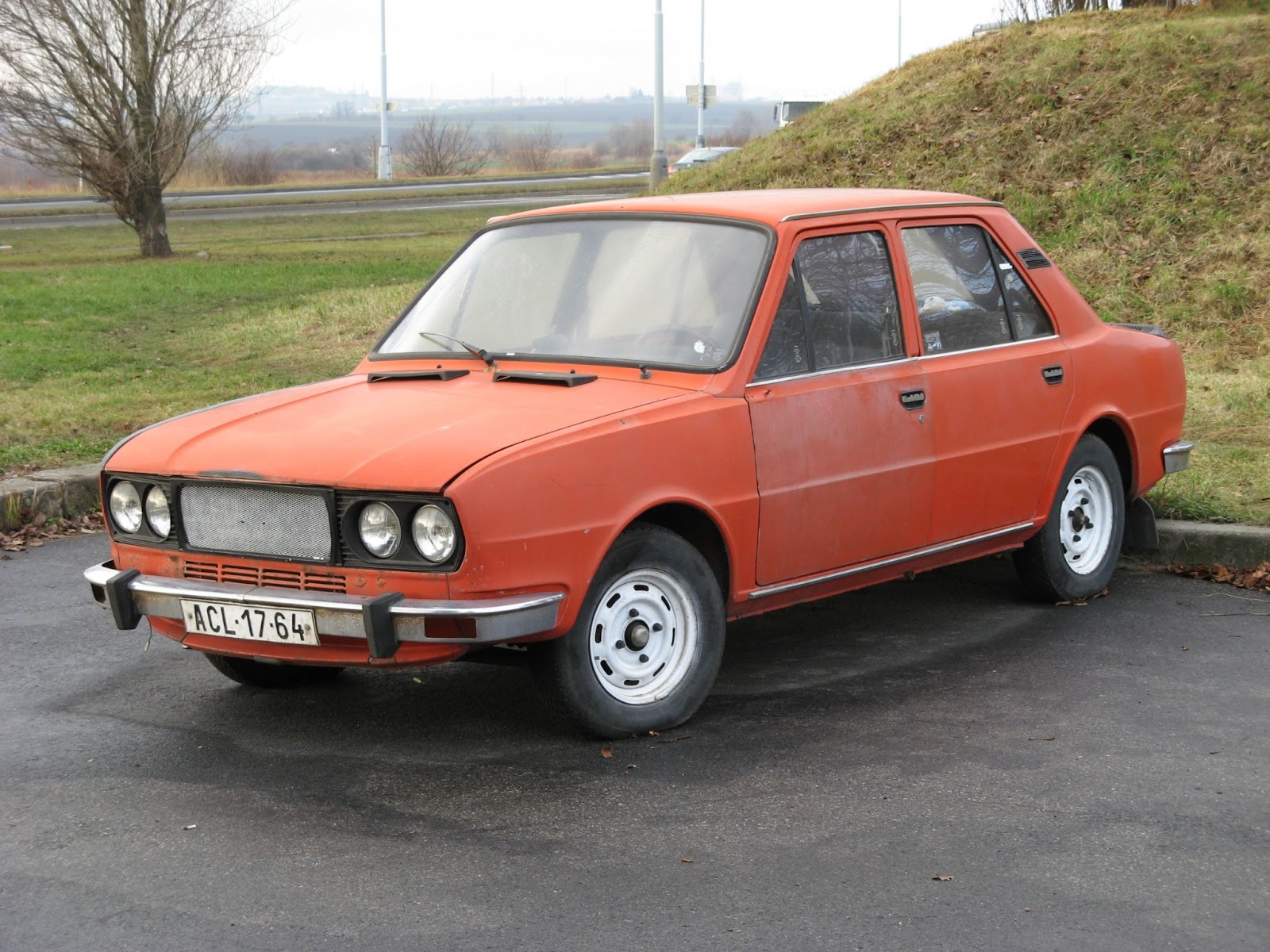 Skoda 105, 120 I 1976 - 1990 Sedan #7