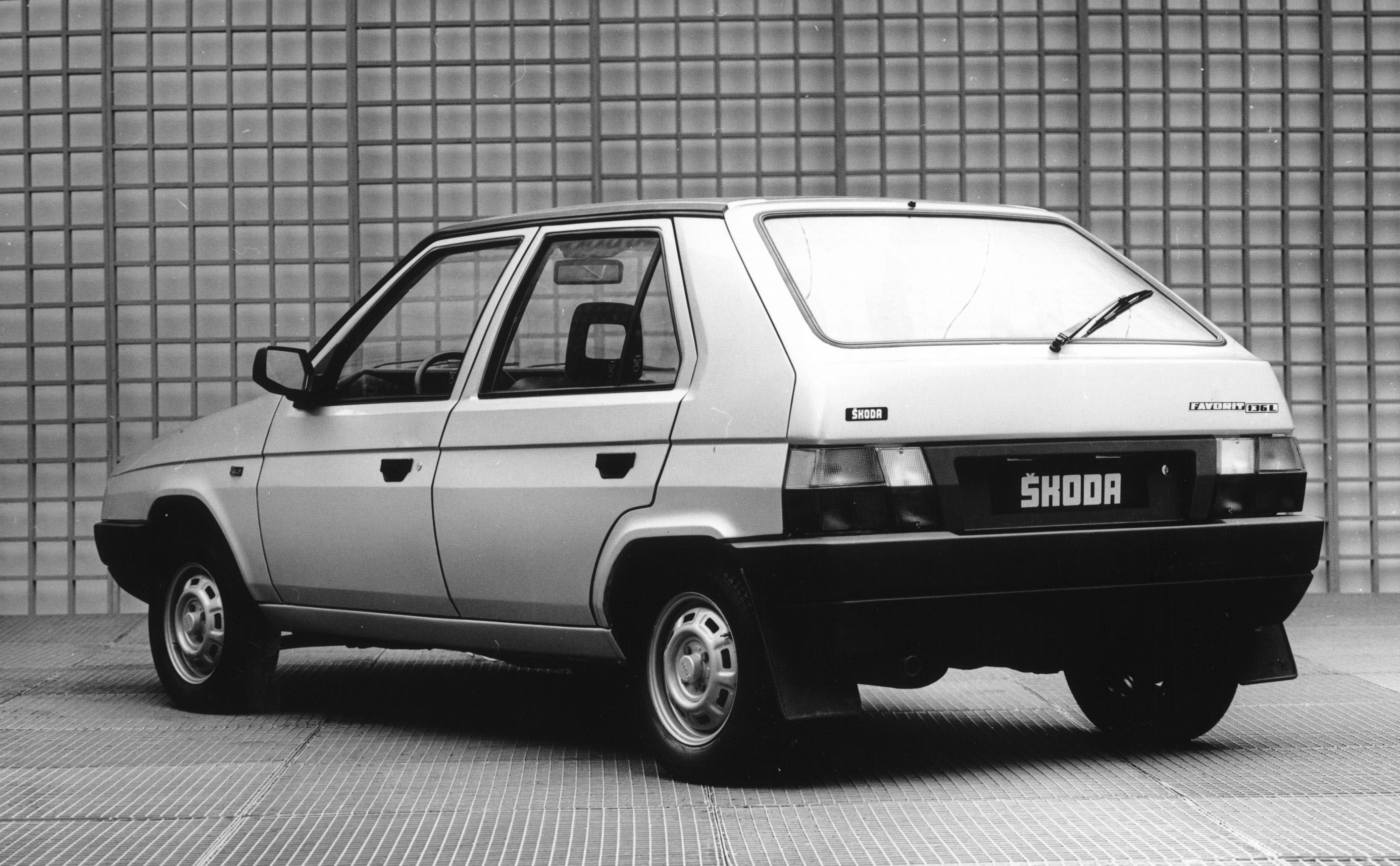 Skoda Favorit 1989 - 2000 Hatchback 5 door #7