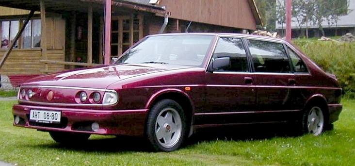 Tatra T700 1996 - 1999 Sedan 2 door #3