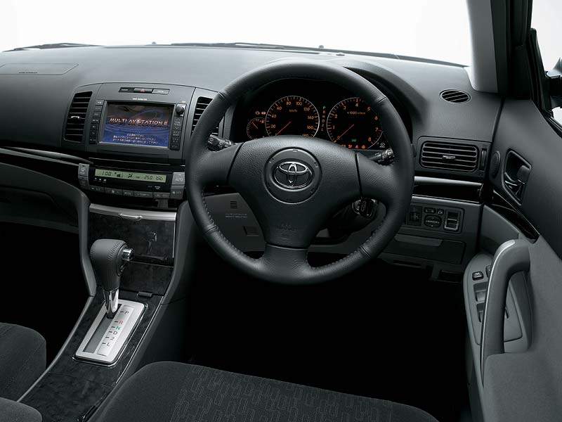 Toyota Allion I 2001 - 2004 Sedan #1