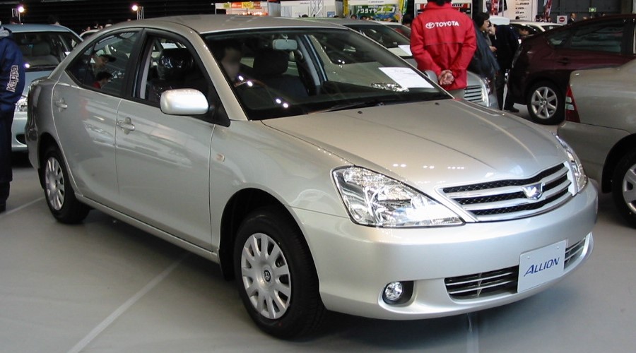 Toyota Allion I 2001 - 2004 Sedan #3