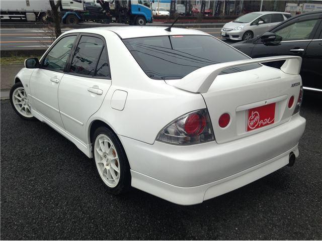 Toyota Altezza 1998 - 2005 Sedan #6