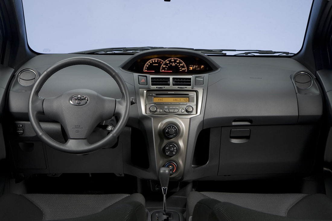 Toyota Yaris II 2005 - 2009 Hatchback 5 door #7
