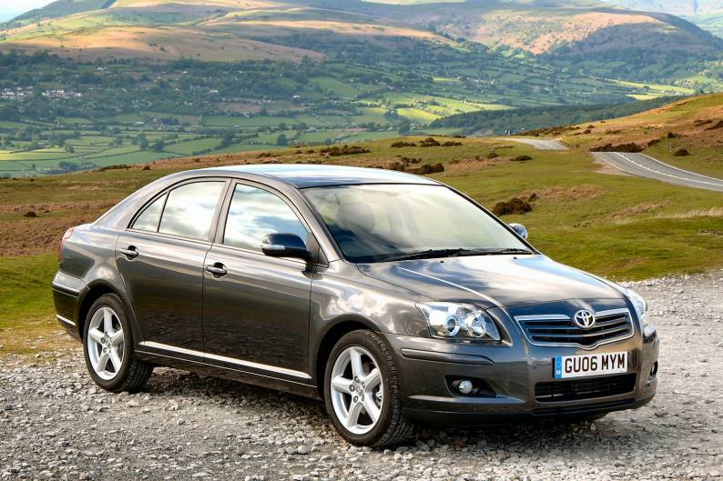 Toyota Avensis I Restyling 2000 - 2003 Station wagon 5 door #2