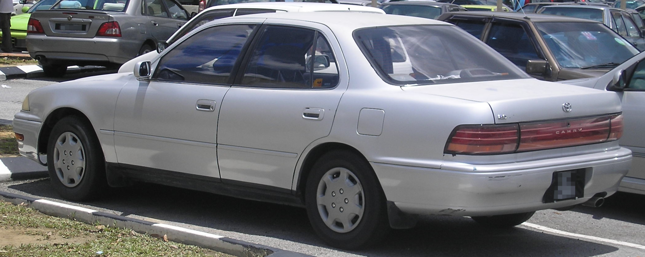Toyota Vista III (V30) 1990 - 1994 Sedan-Hardtop #2