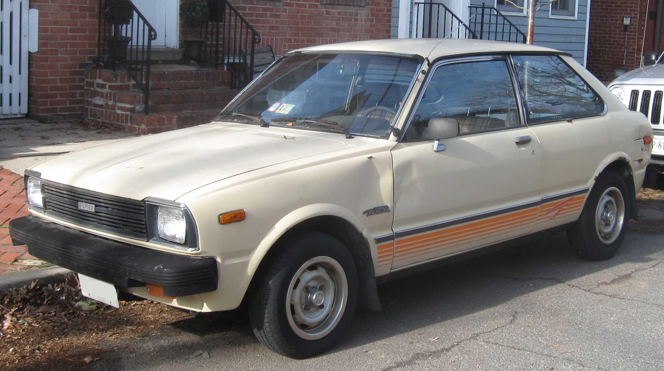 Toyota Corolla II II (L20) 1982 - 1986 Hatchback 3 door #5