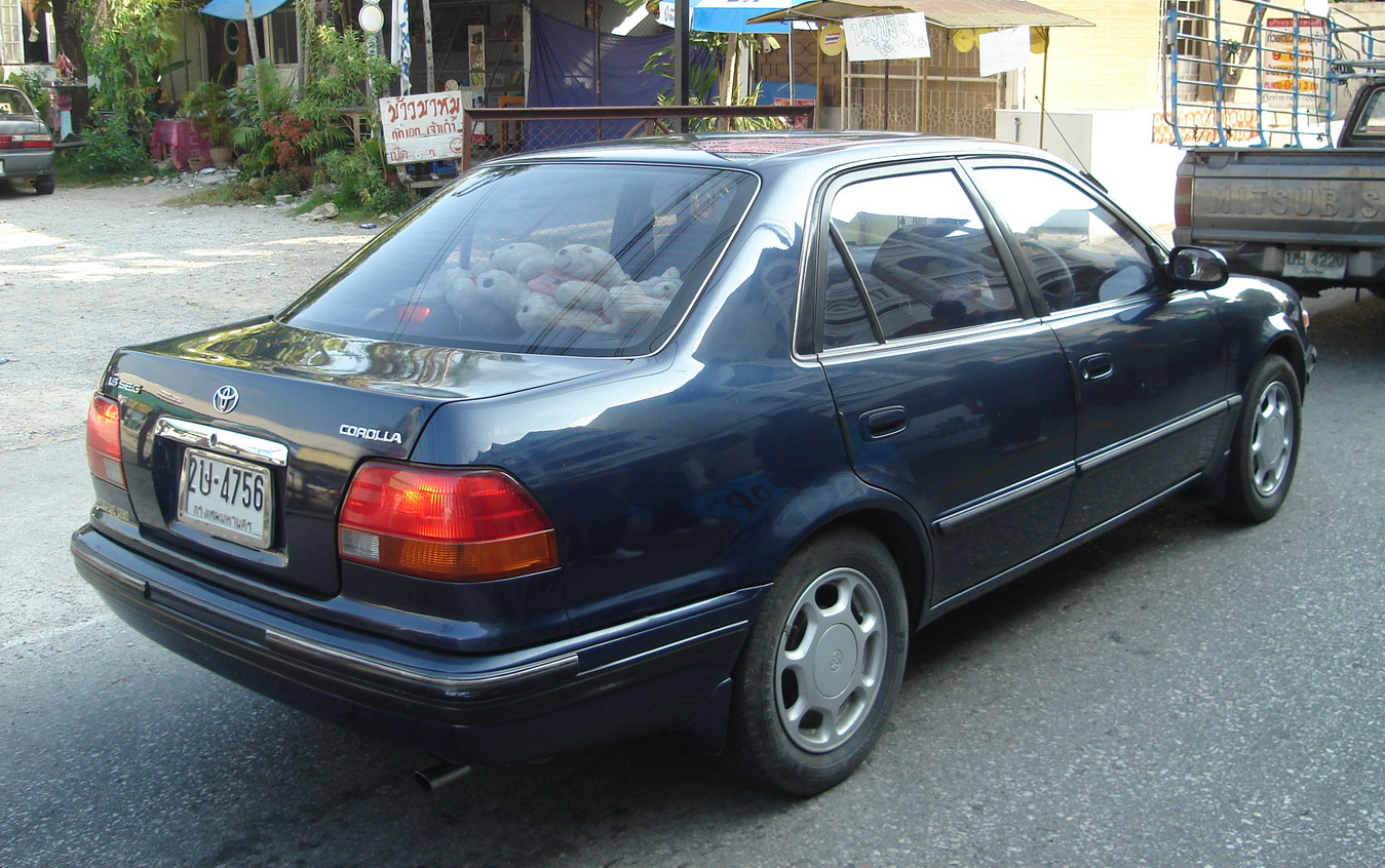 Toyota Corolla VIII (E110) 1997 - 2000 Station wagon 5 door #2