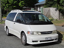 Toyota Previa I (XR10, XR20) 1990 - 2000 Minivan #4