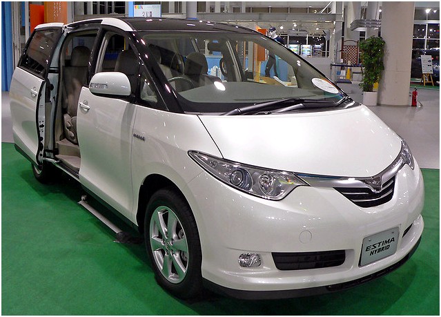 Toyota Estima III Restyling 2 2012 - 2016 Minivan #4