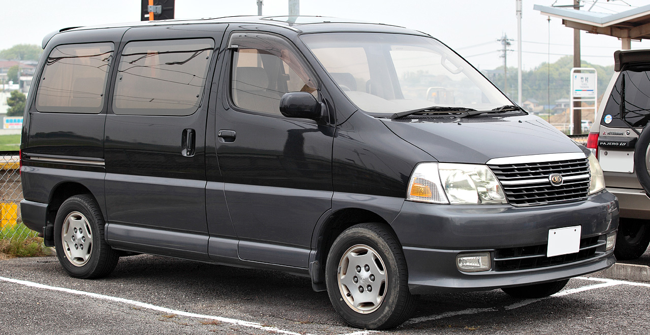 Toyota Regius 1999 - 2002 Minivan #5