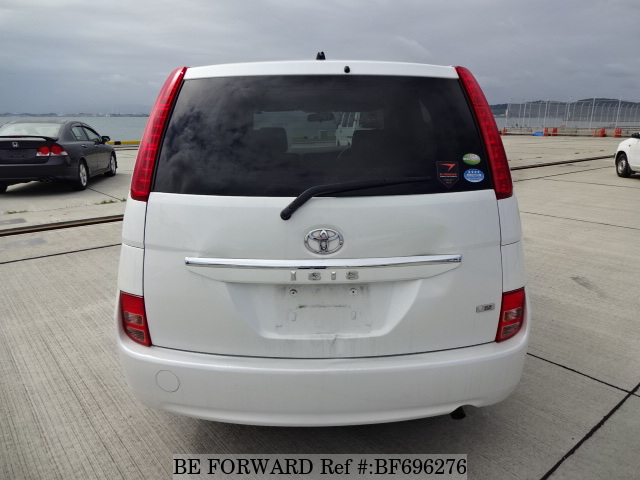 Toyota ISis I Restyling 2009 - now Compact MPV #4