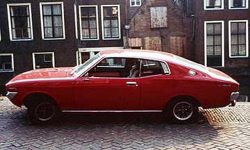 Toyota Mark II II (X10) 1972 - 1976 Sedan #2
