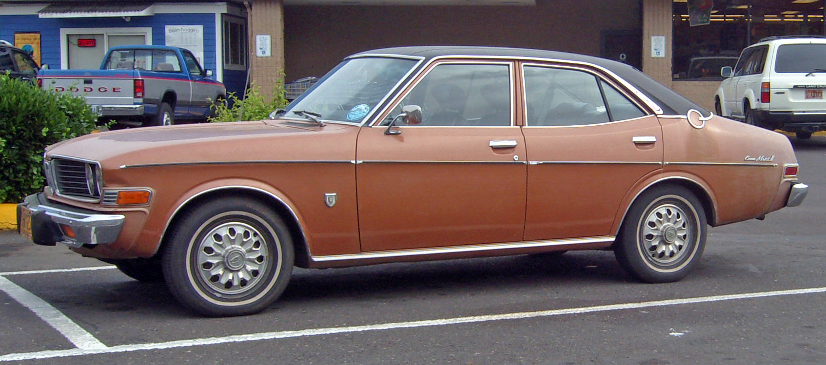 Toyota Mark II II (X10) 1972 - 1976 Sedan #8