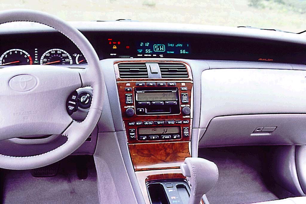 Toyota Pronard 2000 - 2004 Sedan #6