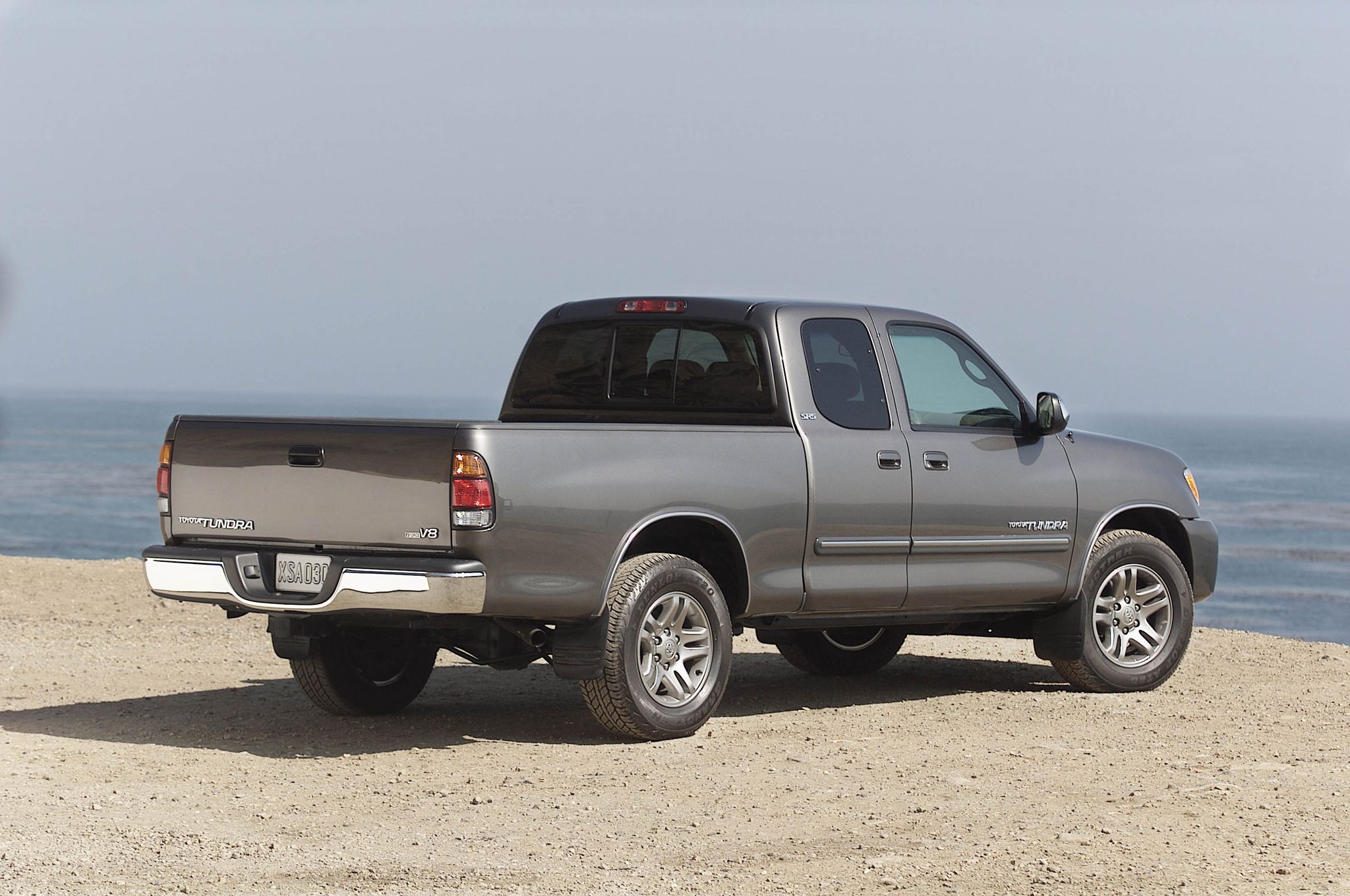 Toyota Tundra I Restyling 2003 - 2006 Pickup :: OUTSTANDING CARS