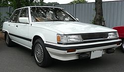 Toyota Vista I (V10) 1982 - 1986 Sedan #7