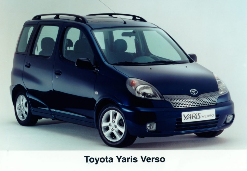 Toyota Yaris Verso 1999 - 2006 Compact MPV #7