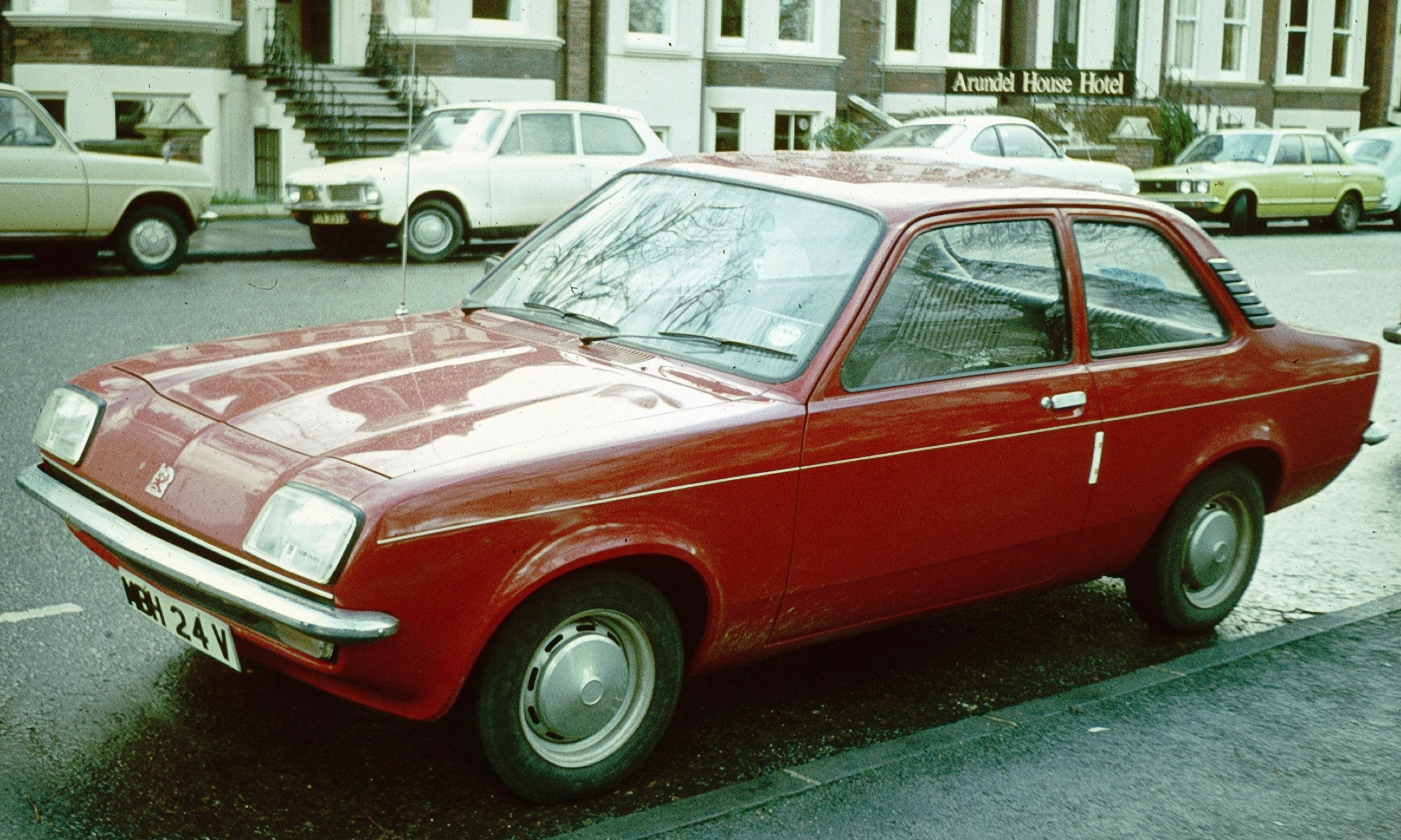 Vauxhall Chevette I 1975 - 1984 Sedan #3