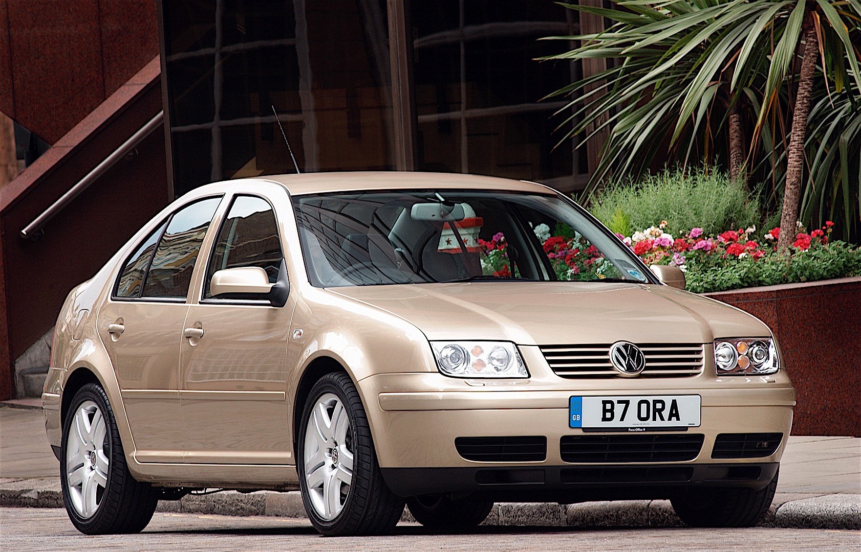 Volkswagen Bora 1998 - 2005 Sedan #2