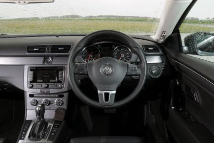 Volkswagen Passat CC I Restyling 2012 - now Sedan #6