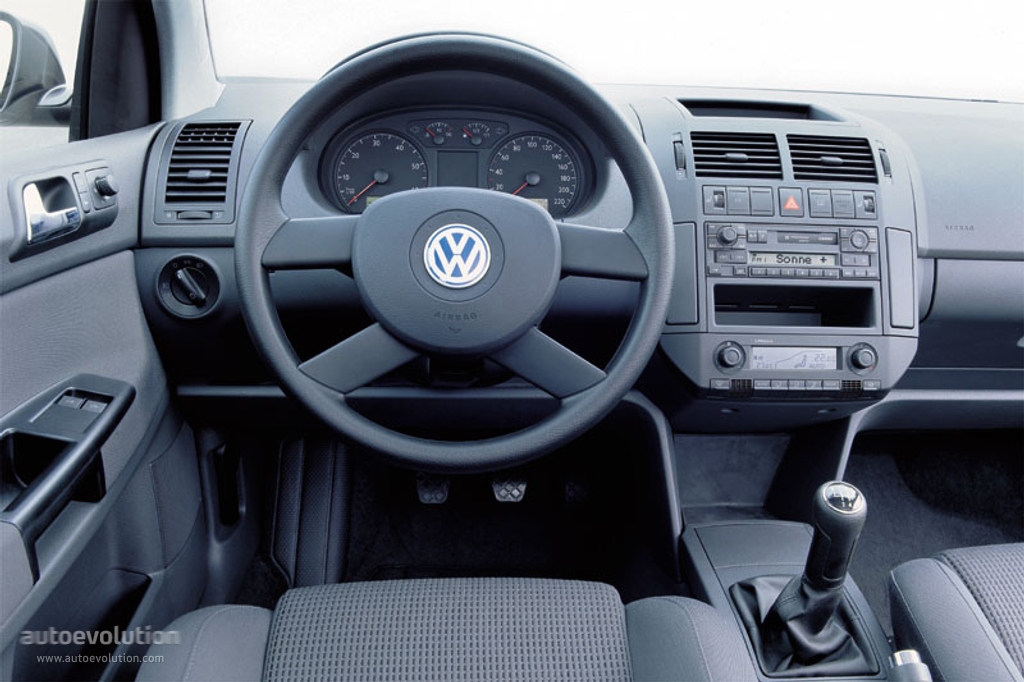Volkswagen Polo IV 2001 - 2005 Sedan #6