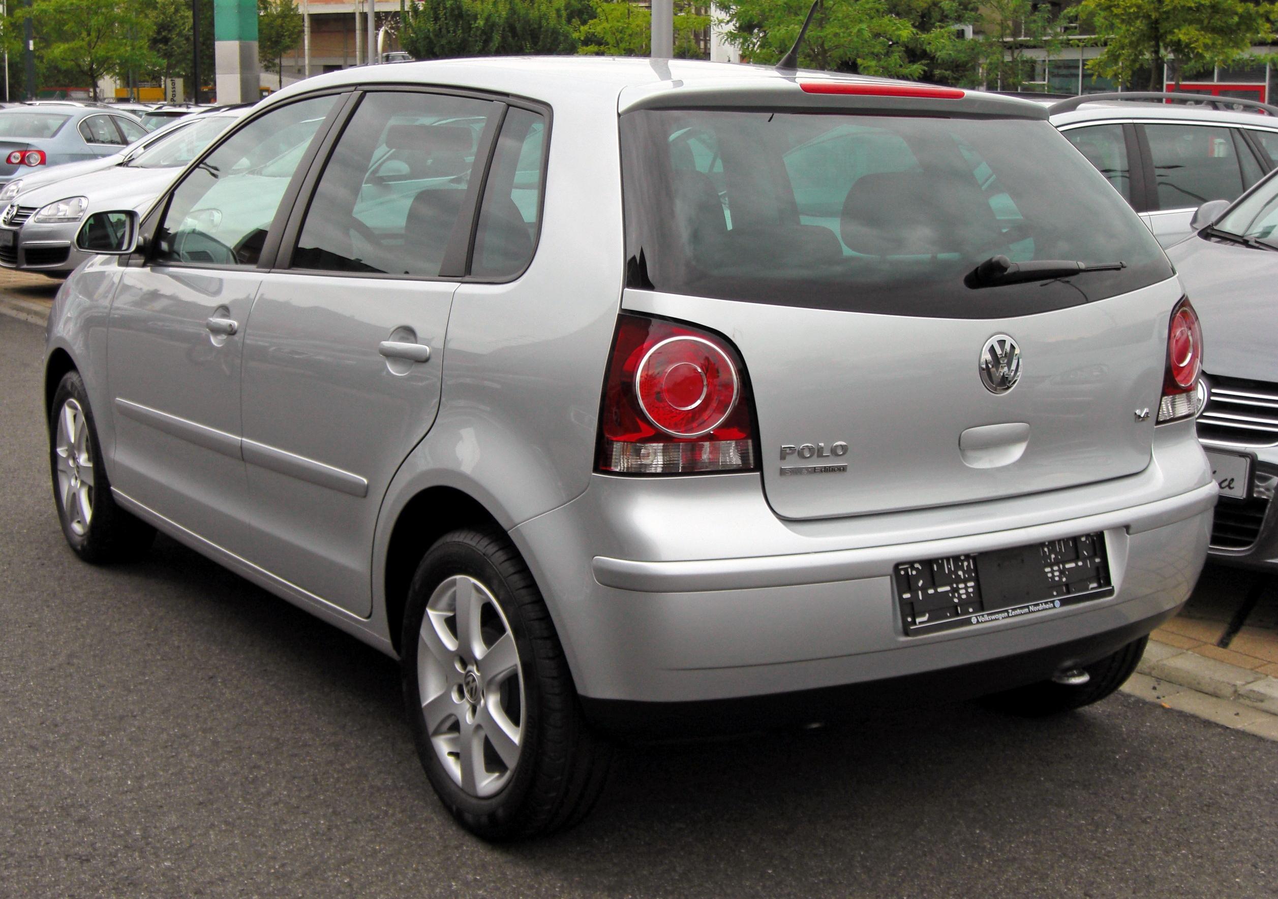 File:2005-2008 Volkswagen Polo (9N3) GTI 3-door hatchback 02.jpg - Wikipedia
