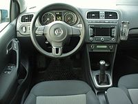 Volkswagen Polo V 2009 - 2015 Sedan #5