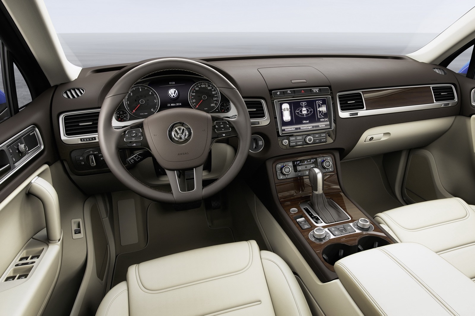Volkswagen Touareg II Restyling 2014 - now SUV 5 door #6