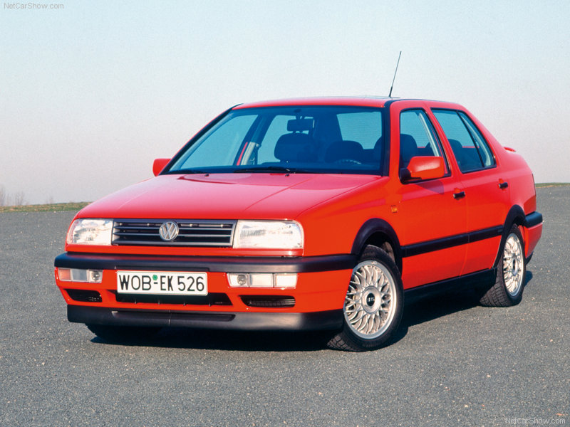 Volkswagen Vento 1992 - 1998 Sedan #2