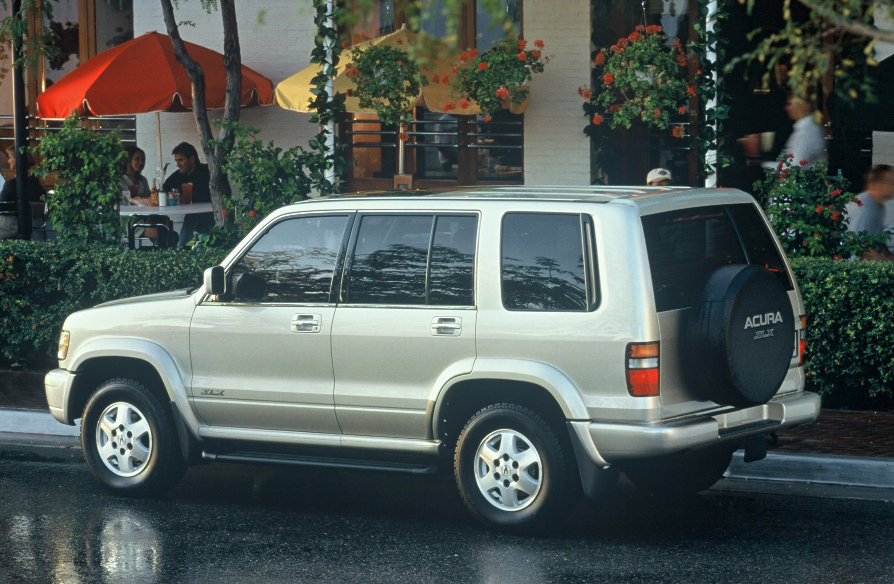 Acura SLX 1995 - 1999 SUV 5 door #4