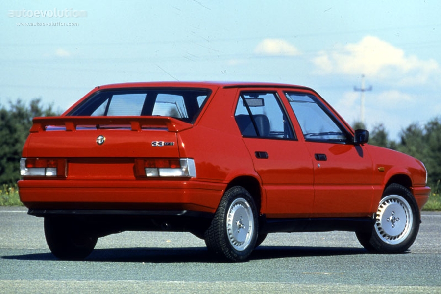 Alfa Romeo 33 I 1983 - 1986 Sedan #1