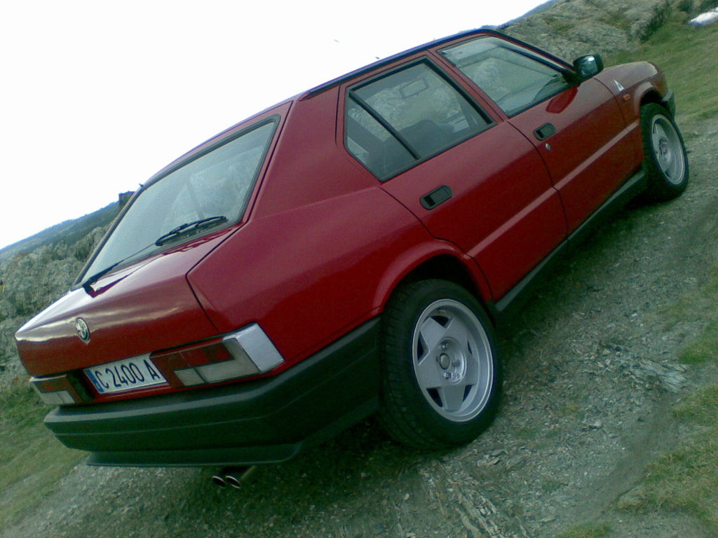 Alfa Romeo 33 I Restyling 1986 - 1990 Sedan #1