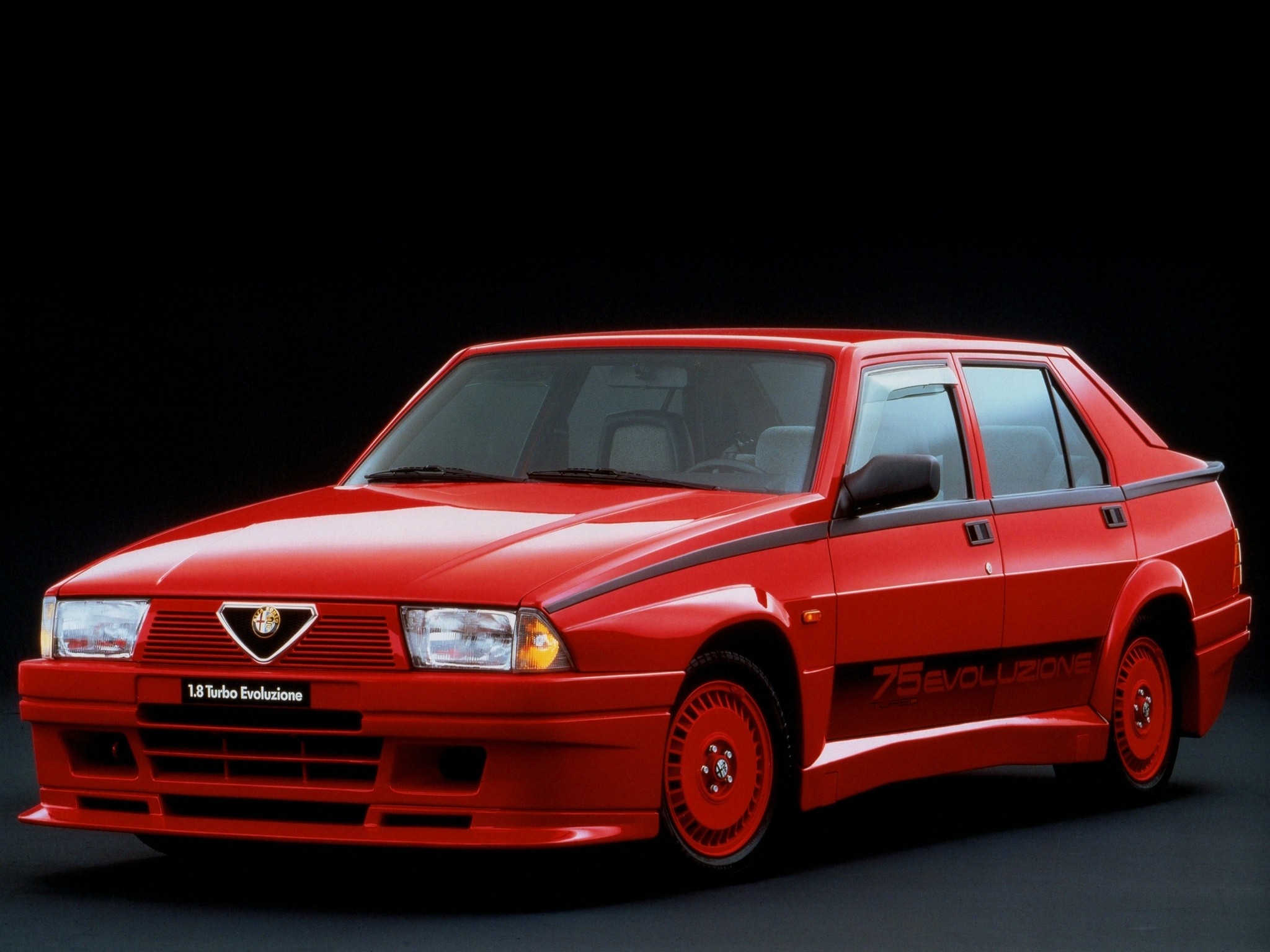Alfa Romeo 75 I 1985 - 1988 Sedan #1