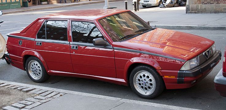 Alfa Romeo 75 I Restyling 1988 - 1992 Sedan #1