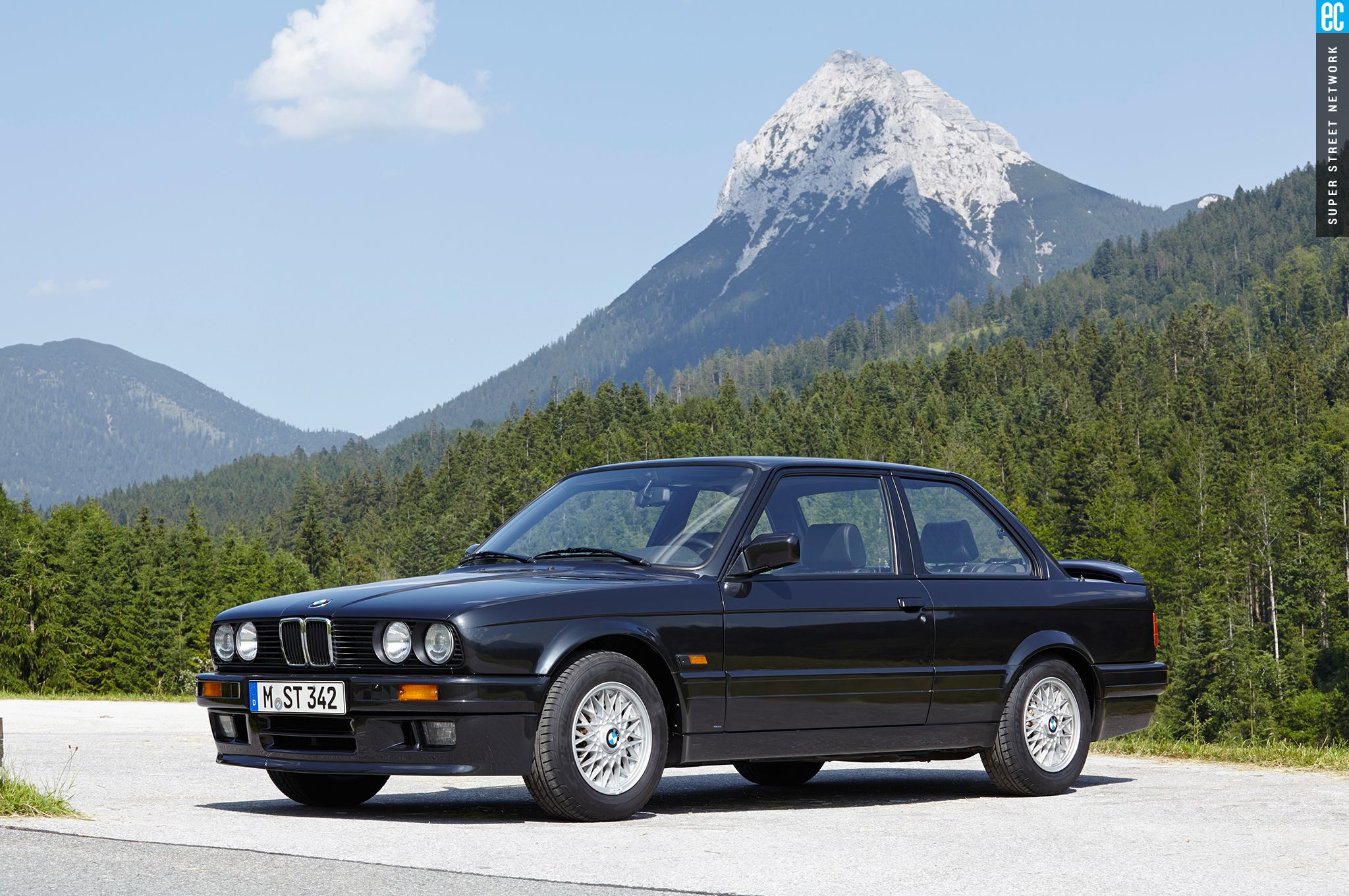 BMW 3 Series II (E30) 1983 - 1991 Coupe #7
