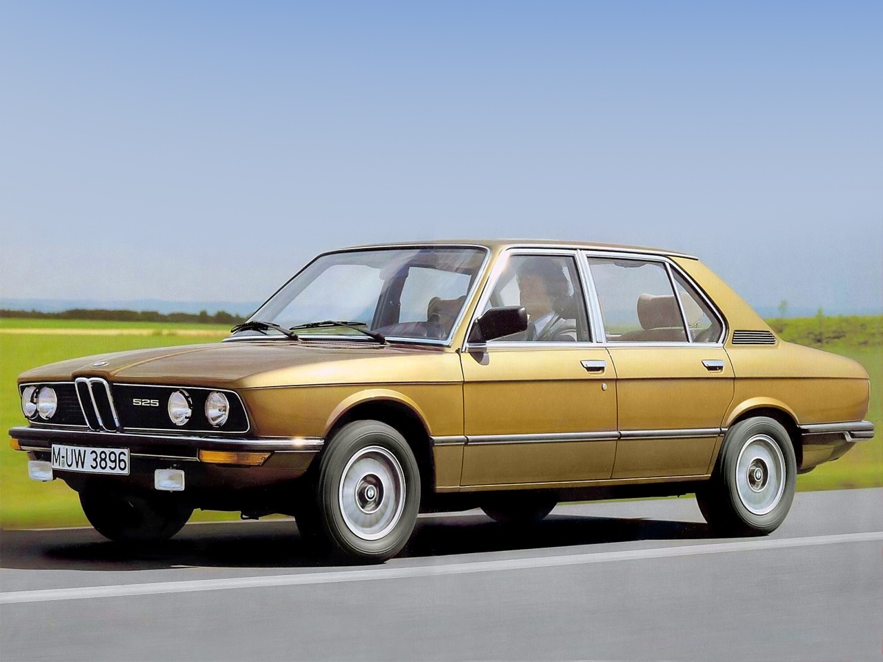 BMW 5 Series I (E12) 1972 - 1976 Sedan #7