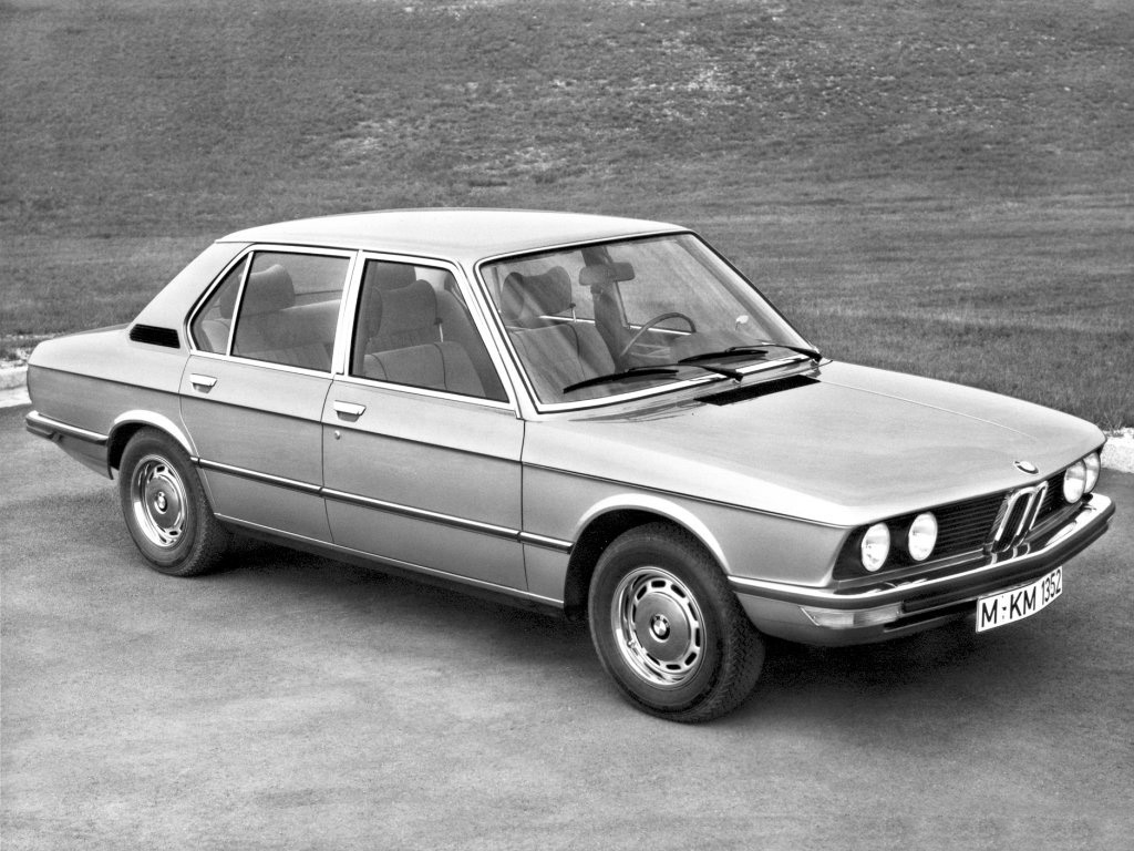 BMW 5 Series I (E12) Restyling 1976 - 1984 Sedan #1