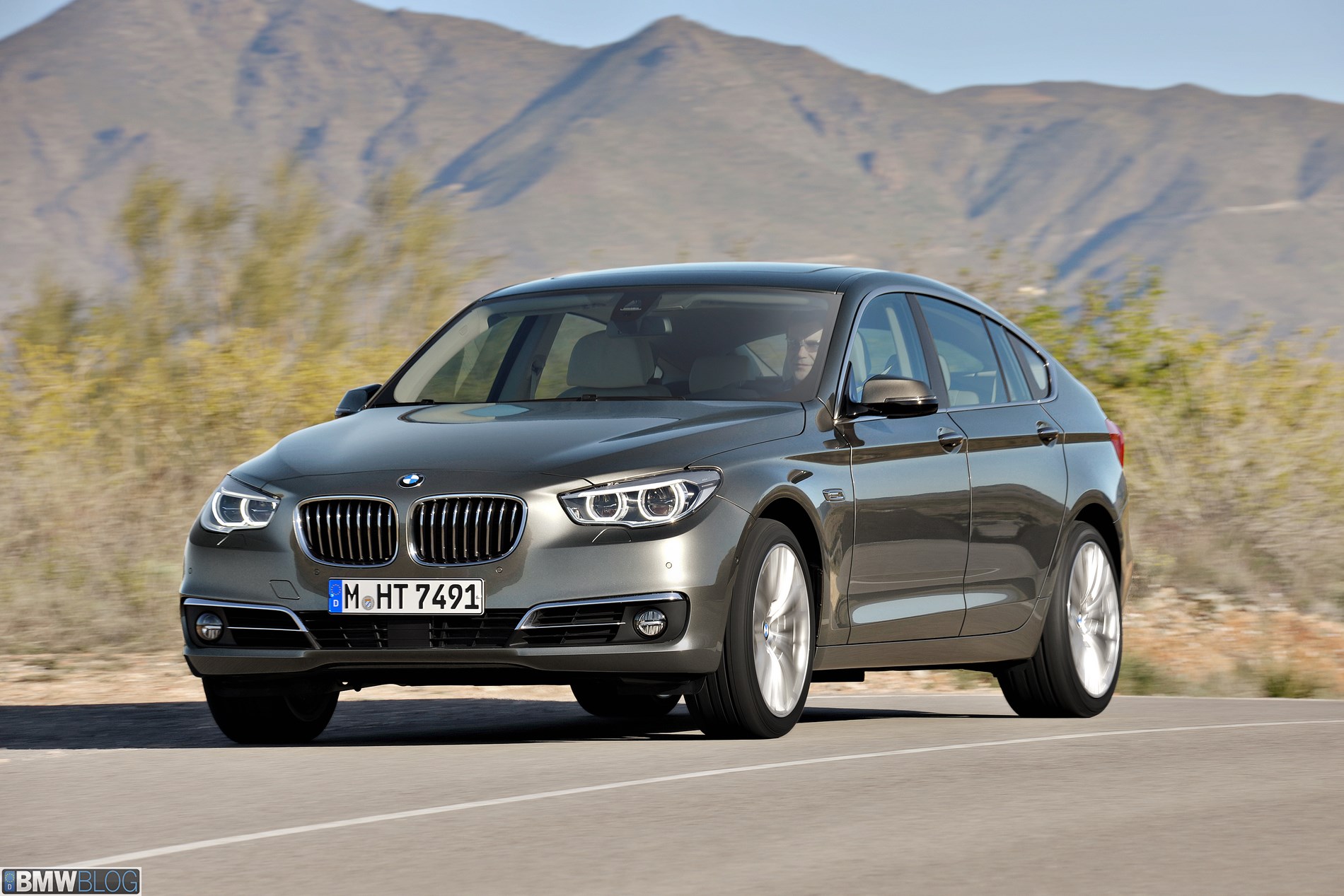 BMW 5 Series VI (F10/F11/F07) Restyling 2013 - now Hatchback 5 door