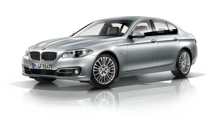 BMW 5 Series VI (F10/F11/F07) Restyling 2013 - now Sedan #1