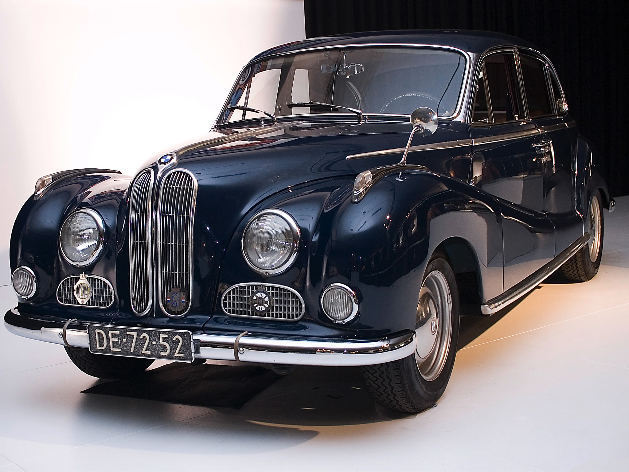 BMW 501 1952 - 1958 Sedan #3