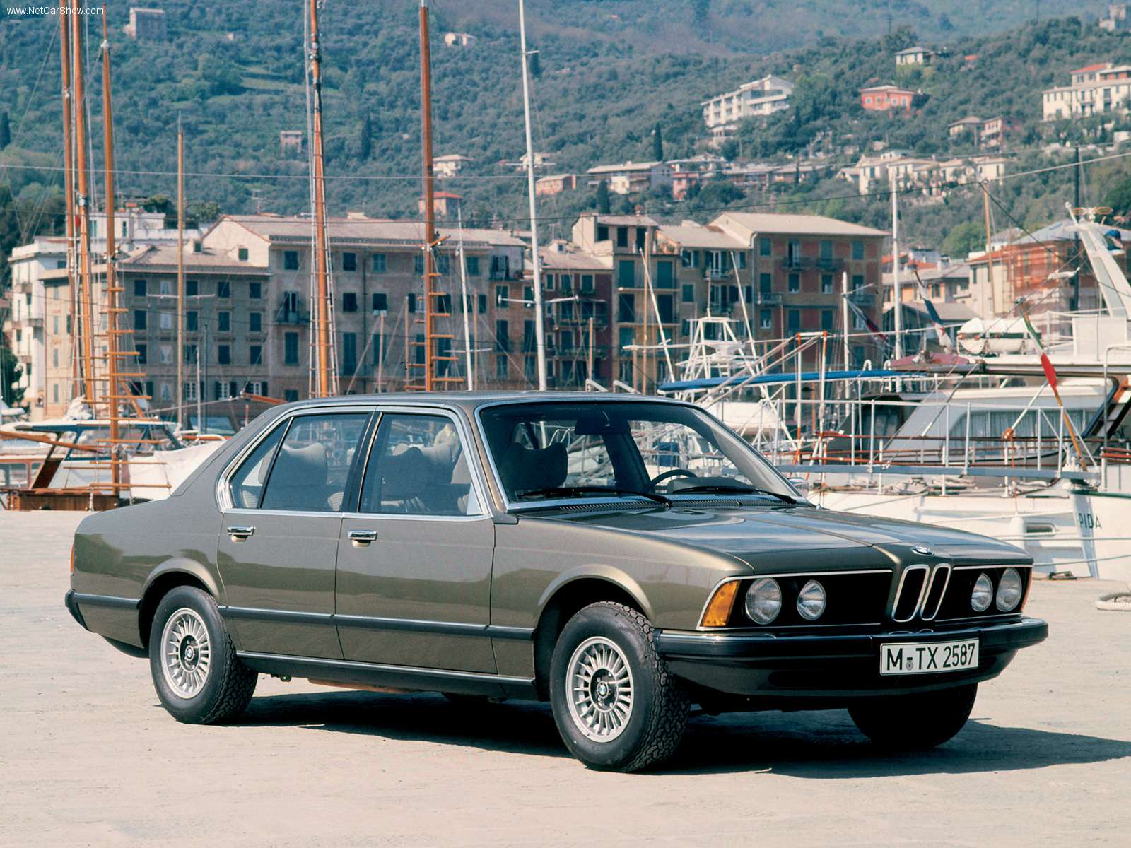 BMW 7 Series I (E23) 1977 - 1986 Sedan #2