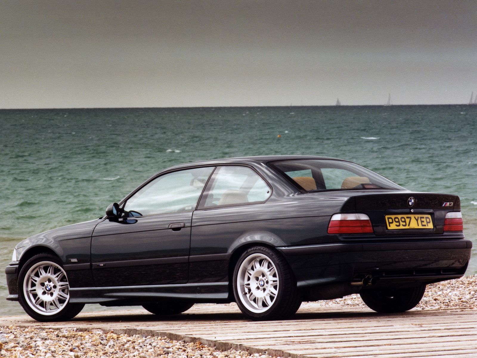 BMW M3 II (E36) 1992 - 1999 Sedan #5