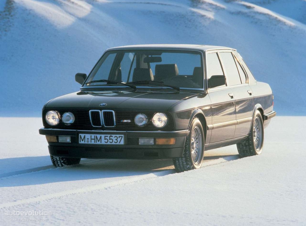 BMW M5 I (E28) 1985 - 1988 Sedan #4