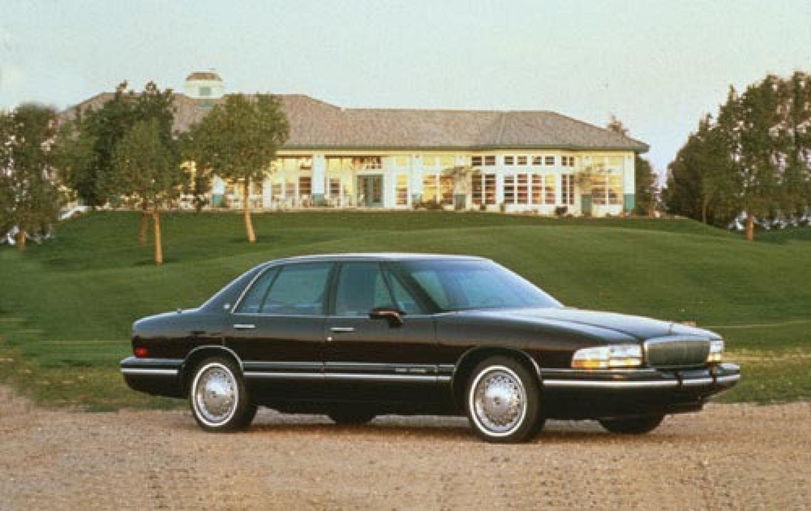 Buick Park Avenue II 1996 - 2002 Sedan #5