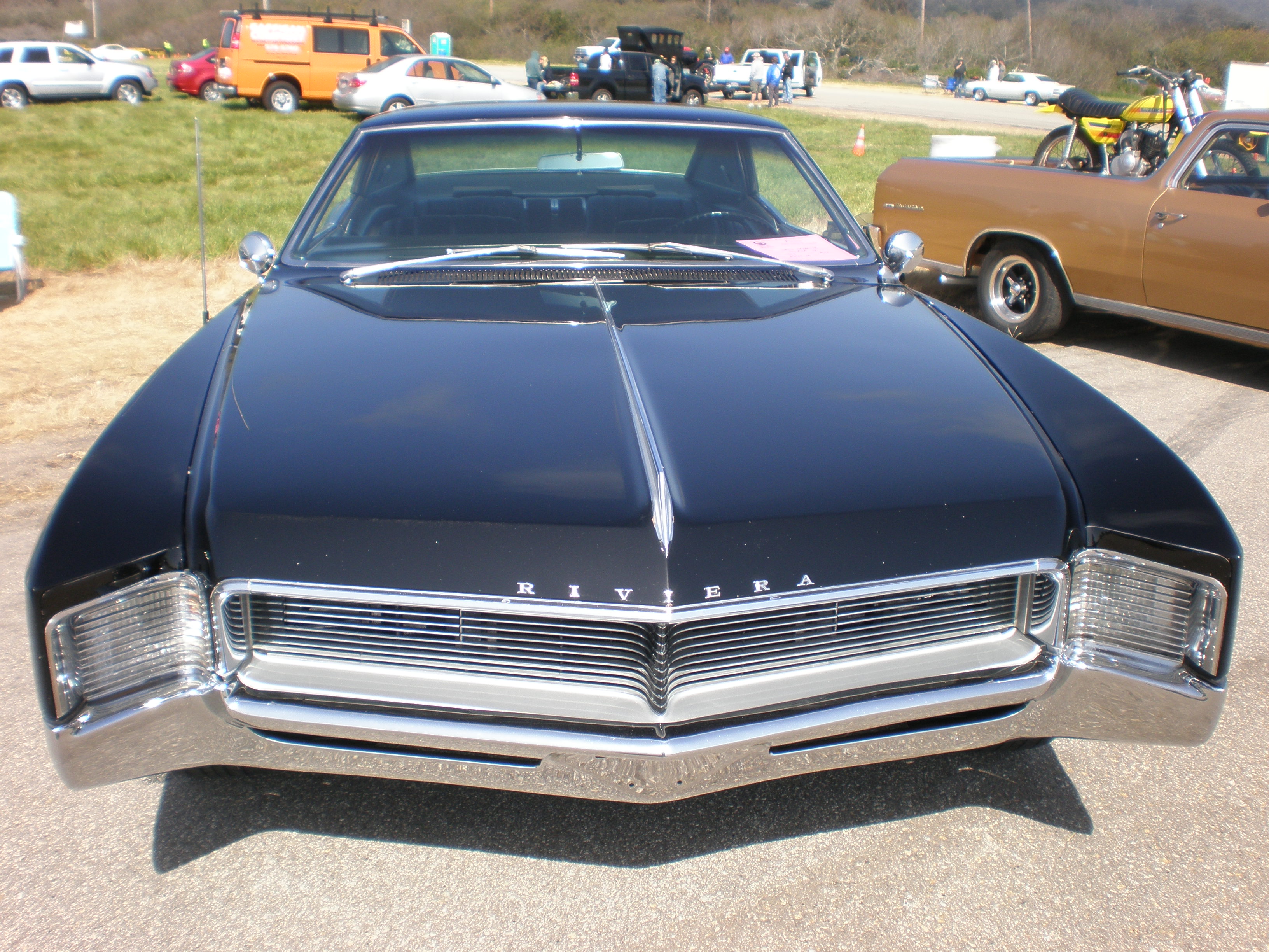 Buick Riviera II 1966 - 1970 Coupe #3