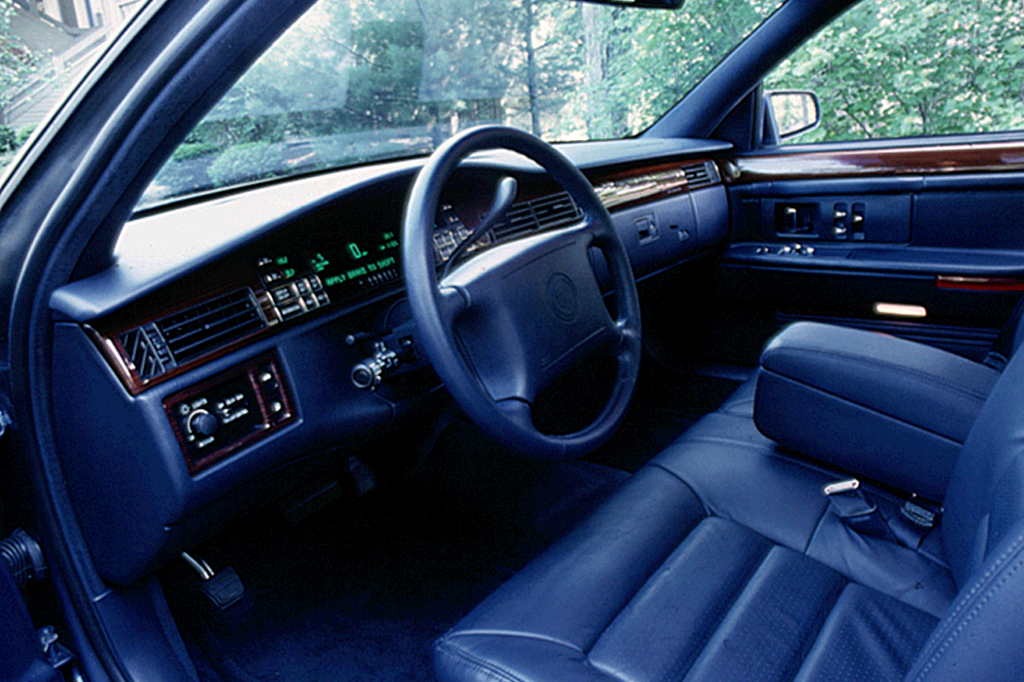 Cadillac DeVille VII 1994 - 1999 Sedan #5