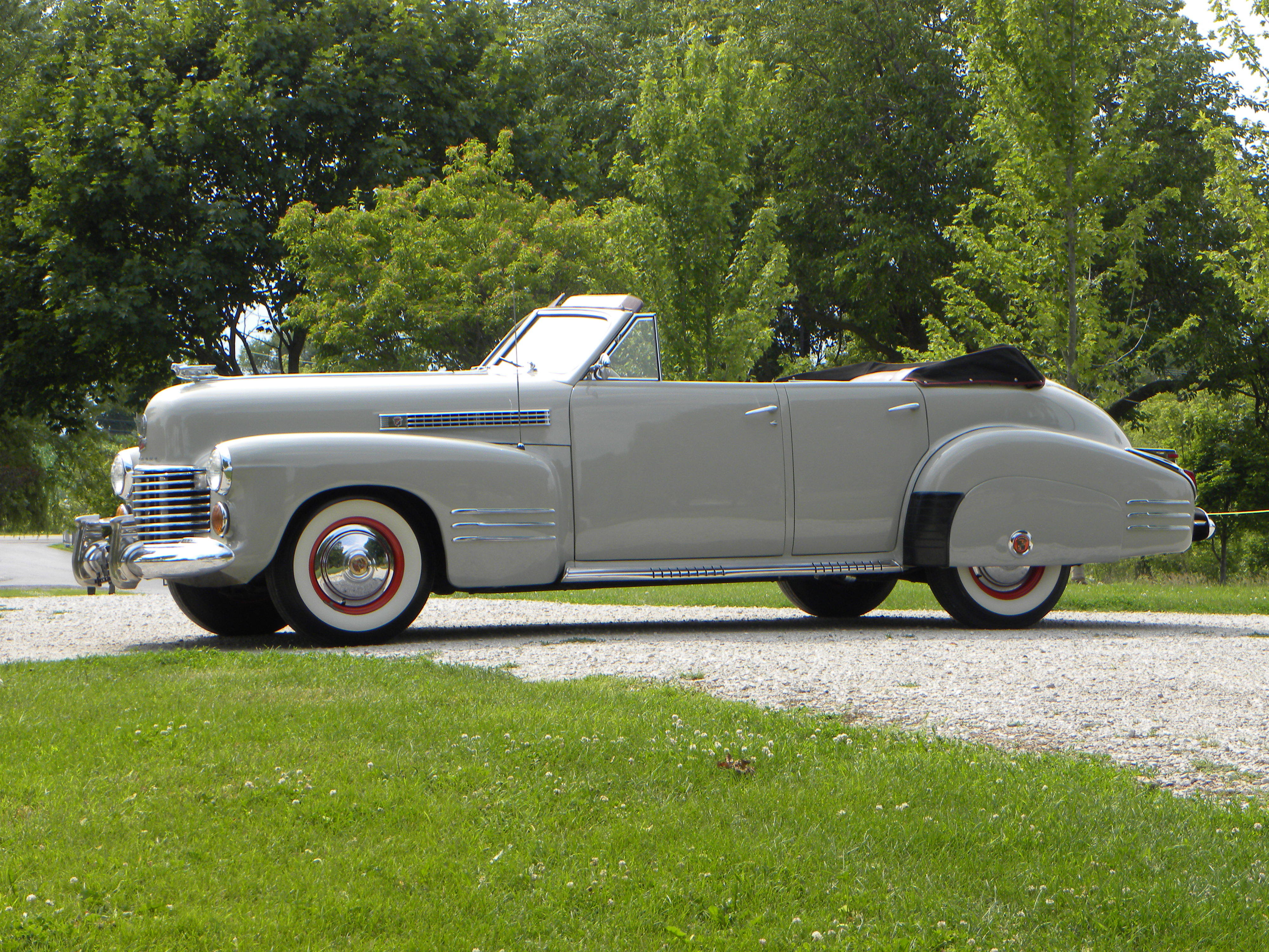 Cadillac Series 62 I 1940 - 1941 Cabriolet #1