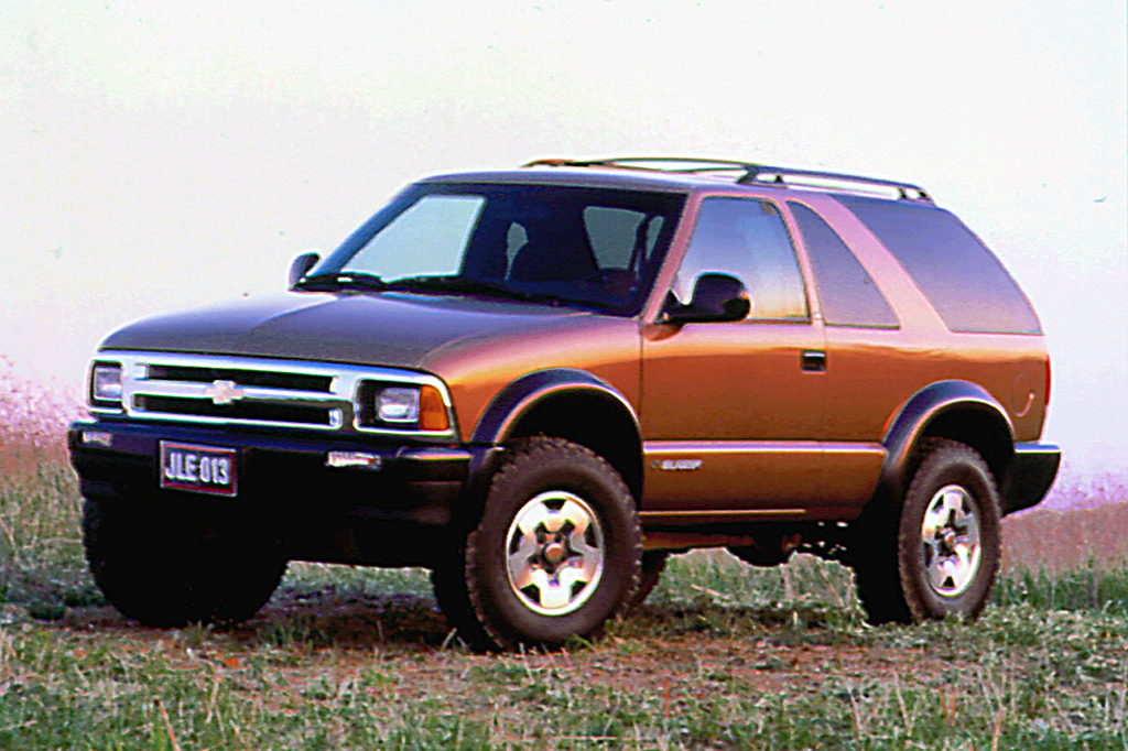 Chevrolet Blazer II 1995 - 1997 SUV 3 door #7